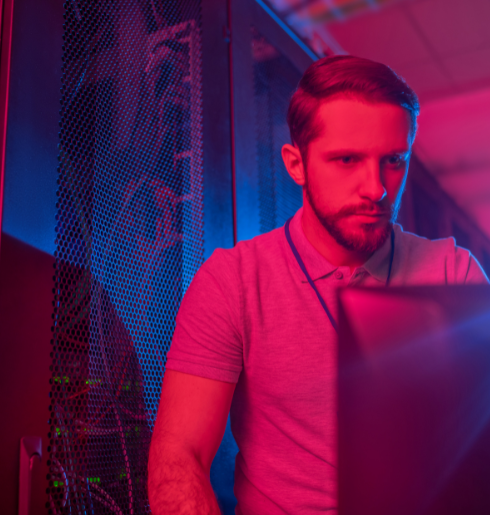 Servidores de hosting alojado en nuestro Datacenter propio